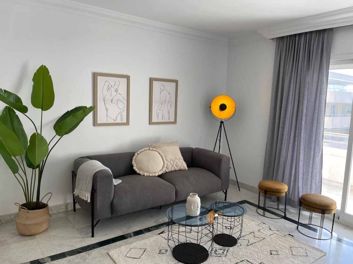 Puerto Banus Beach Moderno Apartamento マルベーリャ エクステリア 写真